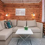 6 Person In Feriehus Hovborg